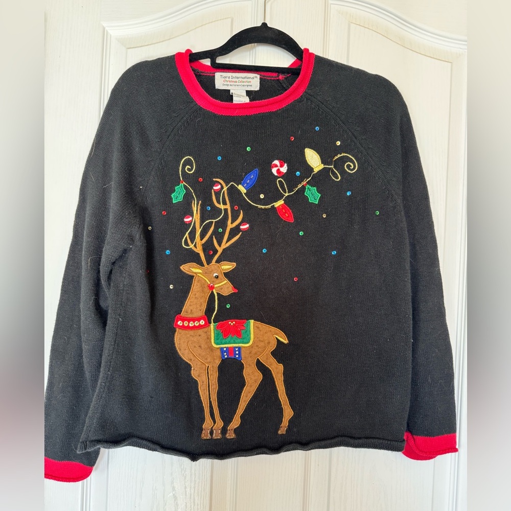 Tiara International Festive Black Reindeer Christmas Sweater Size Medium